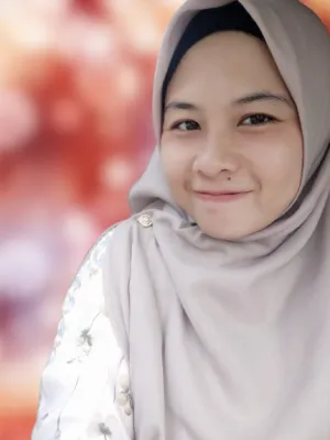 Riani Fatimah, S.Pd