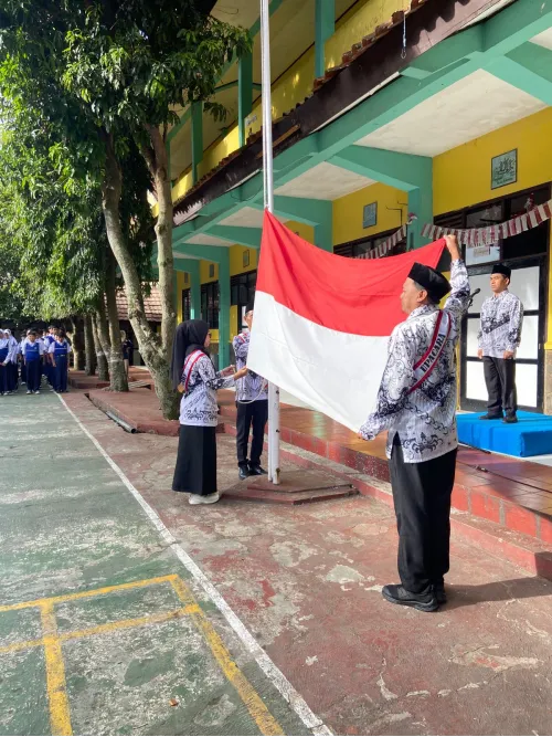 Upacara Hari Guru Tahun 2025